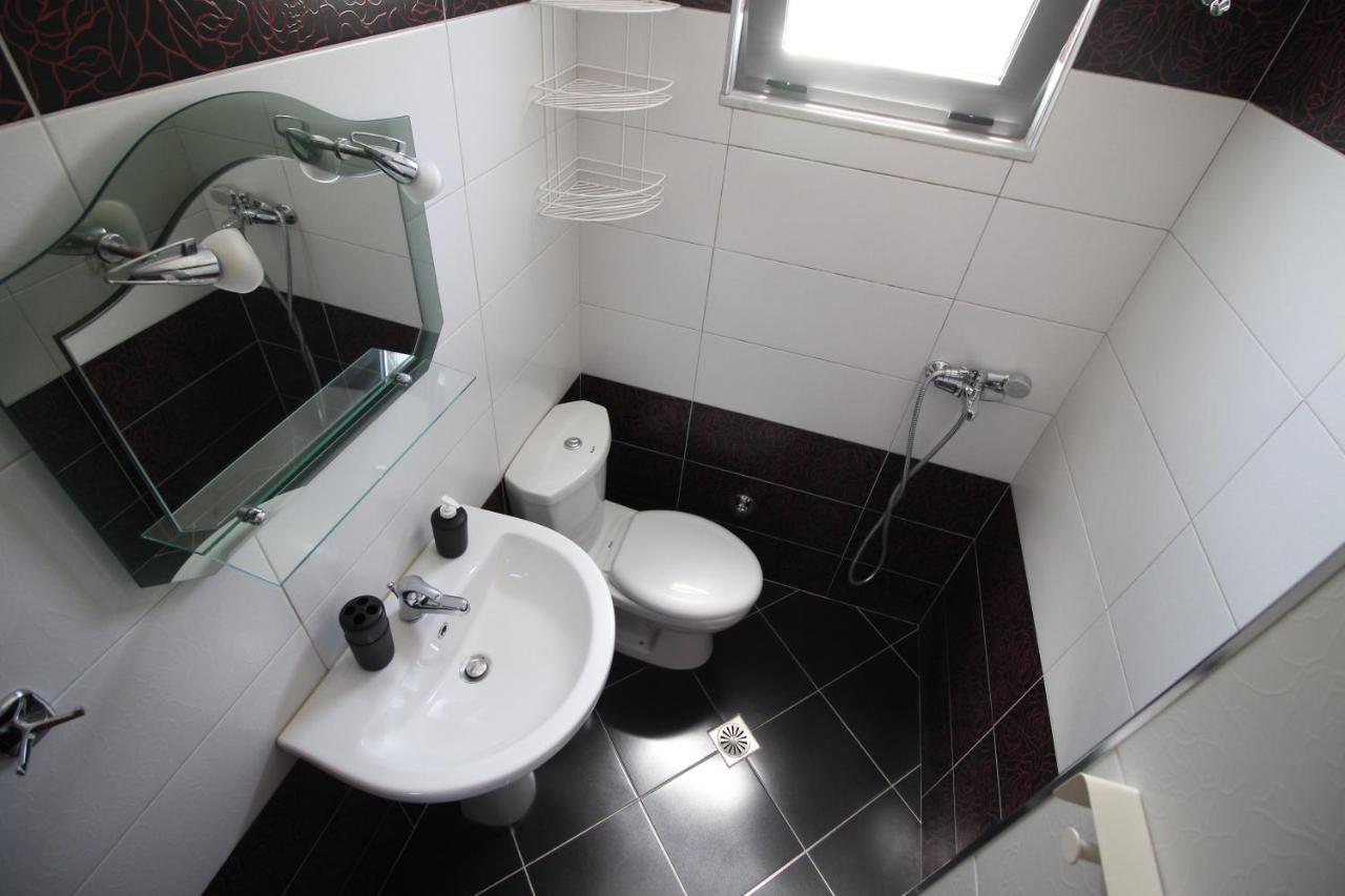Erjon Apartments Ksamil Luaran gambar