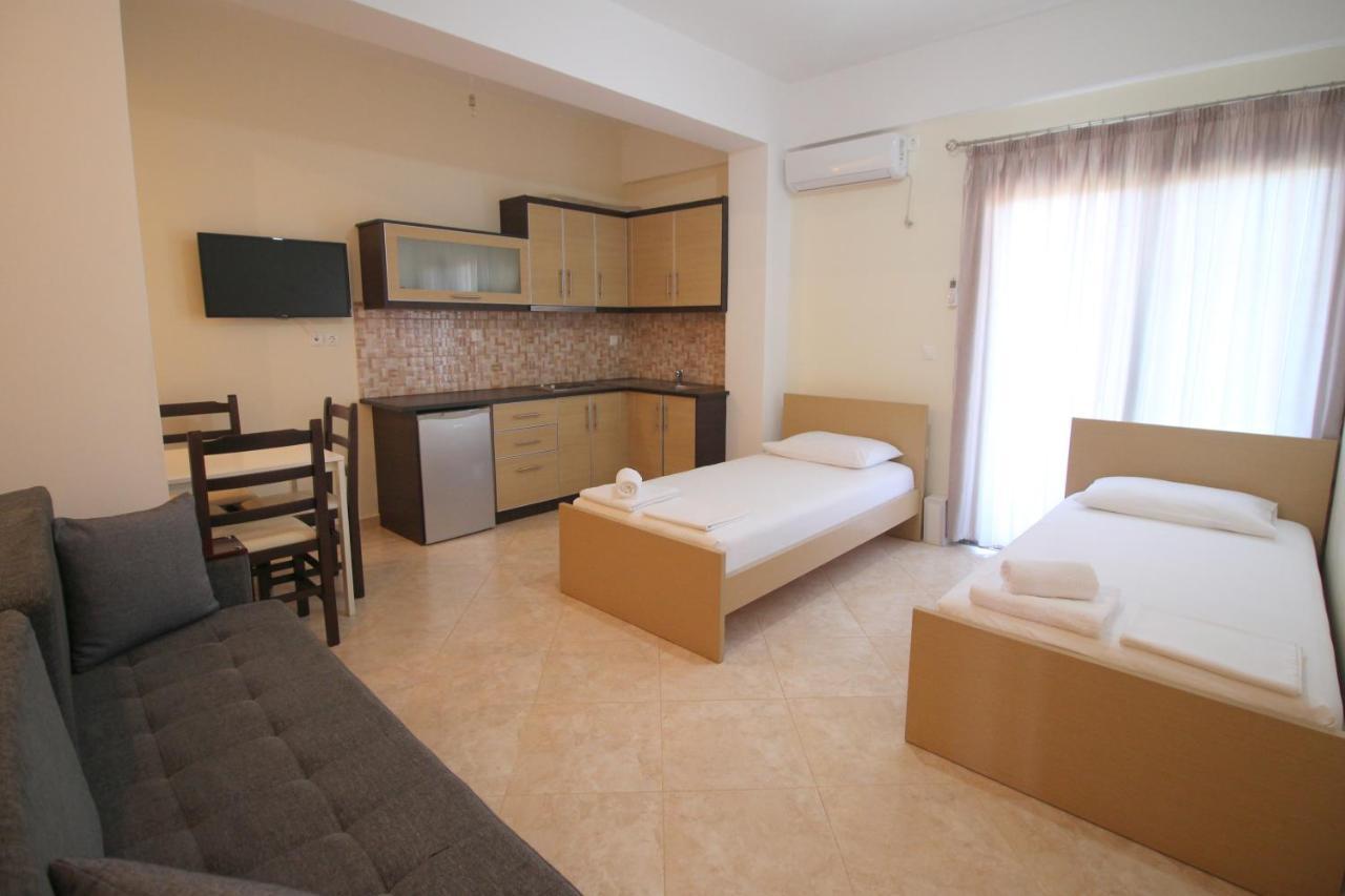 Erjon Apartments Ksamil Luaran gambar