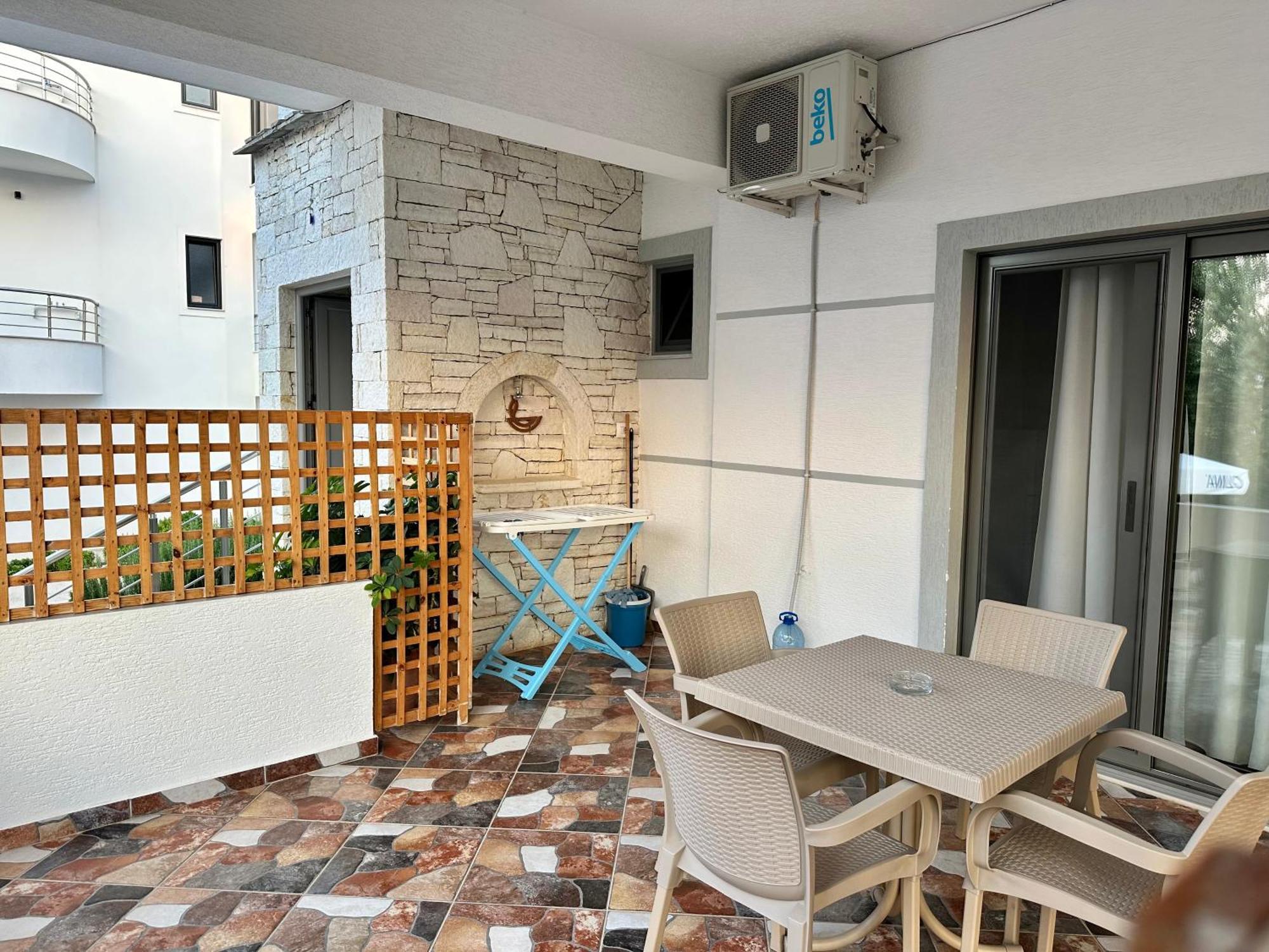 Erjon Apartments Ksamil Luaran gambar