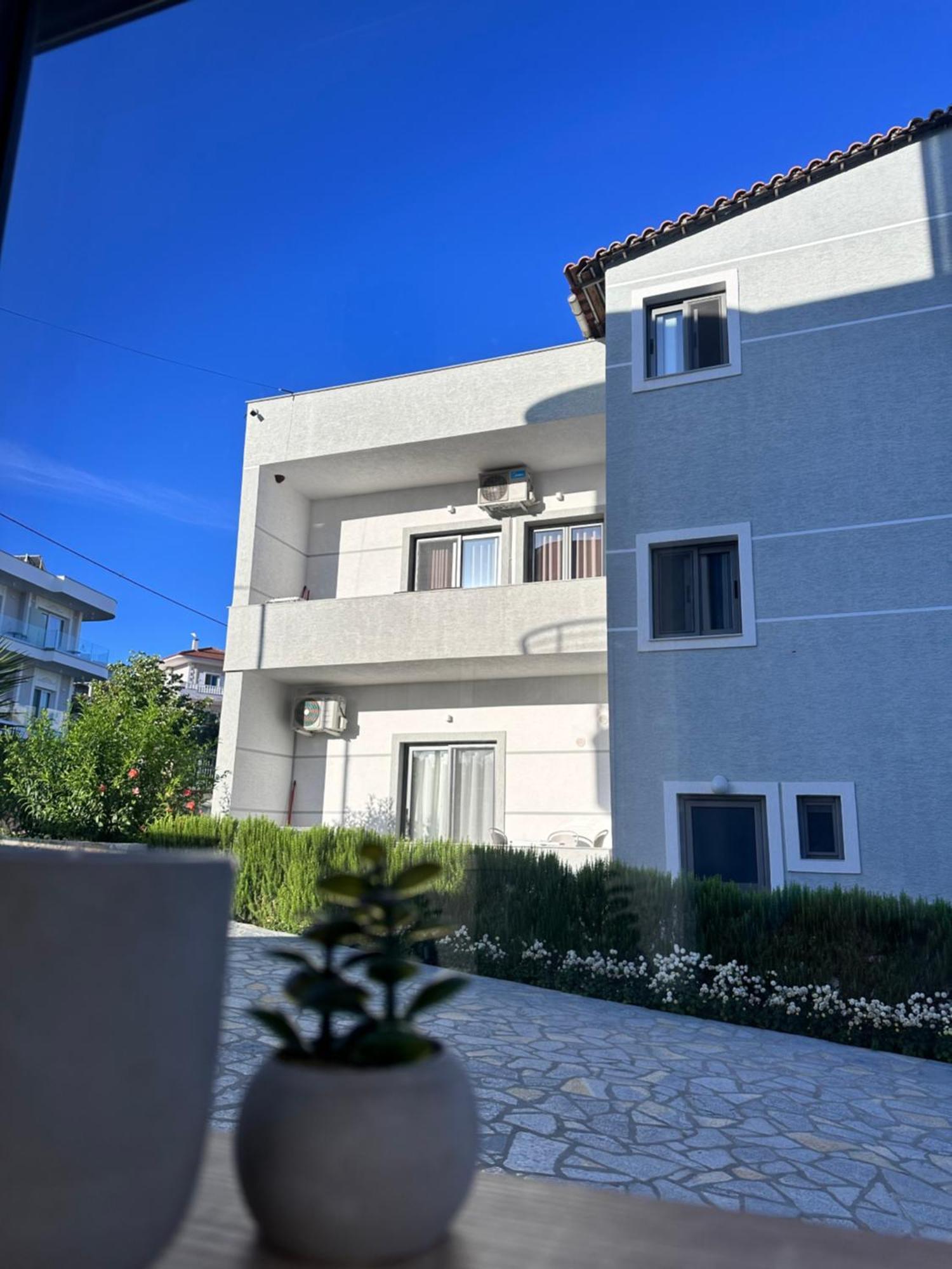 Erjon Apartments Ksamil Luaran gambar