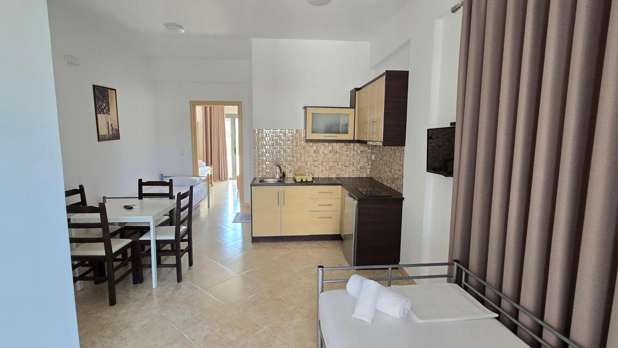 Erjon Apartments Ksamil Luaran gambar