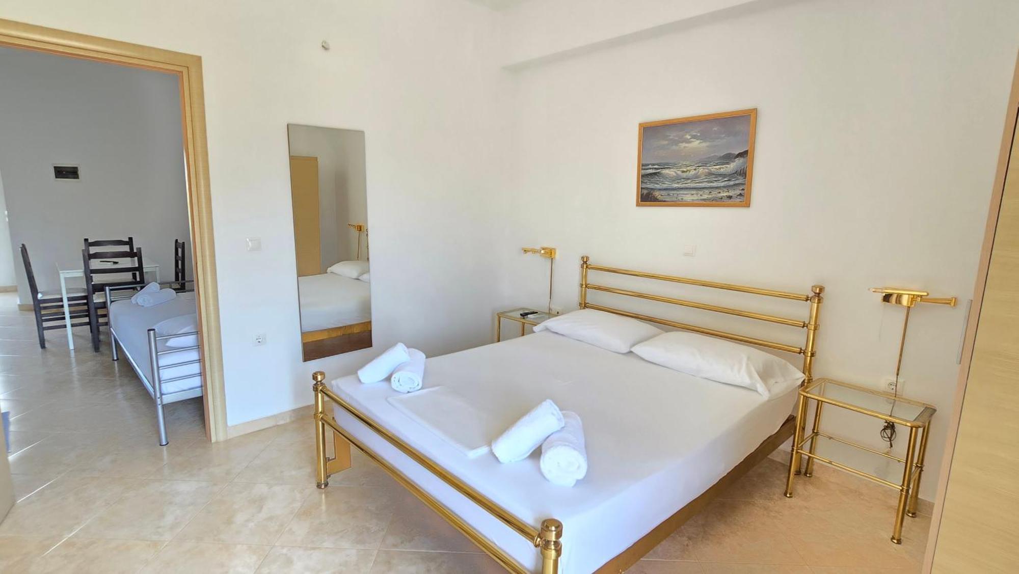 Erjon Apartments Ksamil Luaran gambar